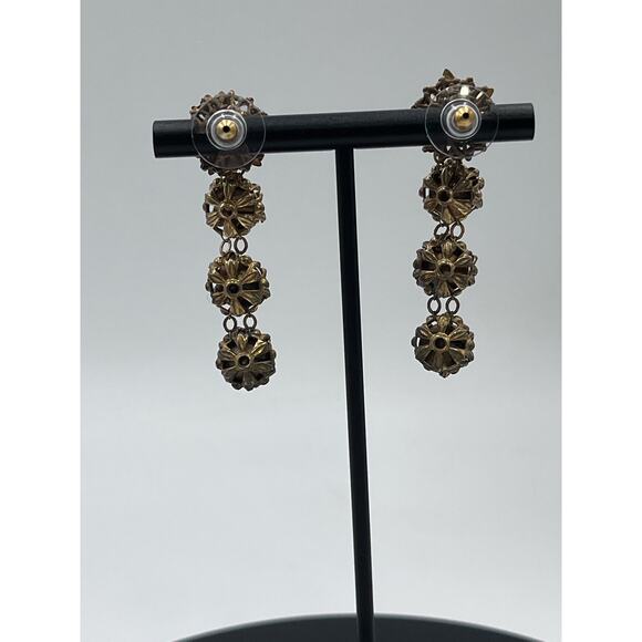 Vintage Gold-Tone Filigree Drop Rhinestone Accents
Statement Dangle Earrings - Picture 2 of 15